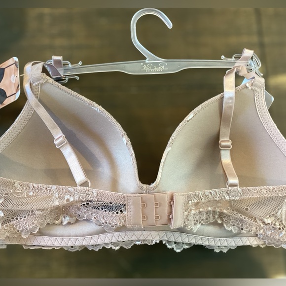 🌸WIRELESS Lace Bra - Picture 4 of 7